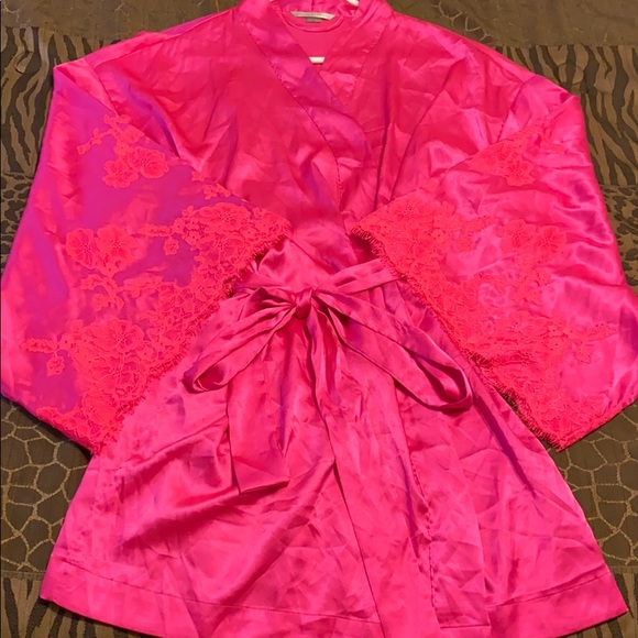 Victoria's Secret Other - VS Pink Robe